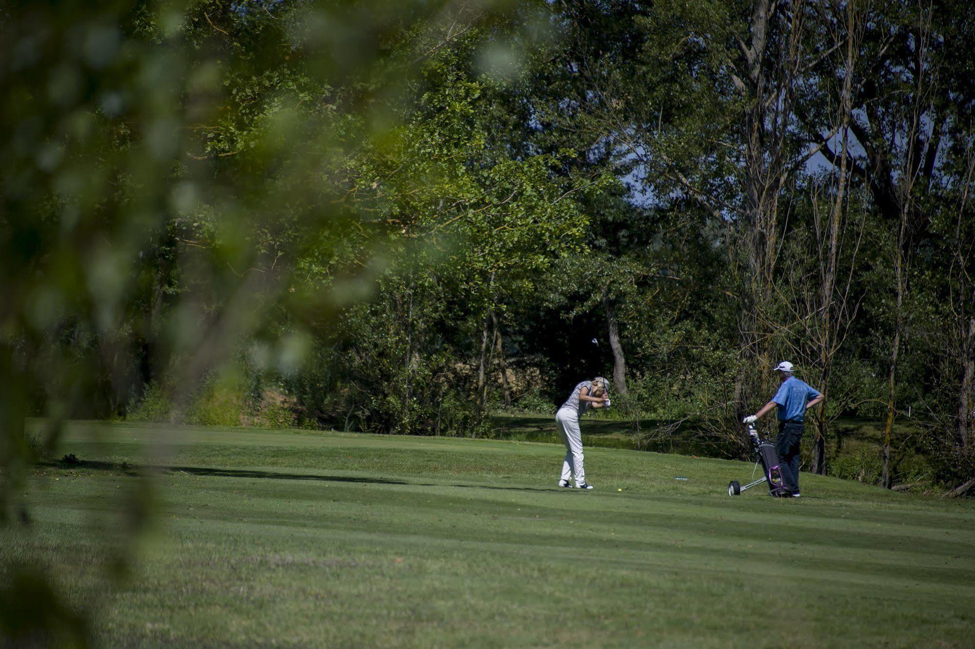 Vacancéole - Domaine du Green Rivières Esterno foto